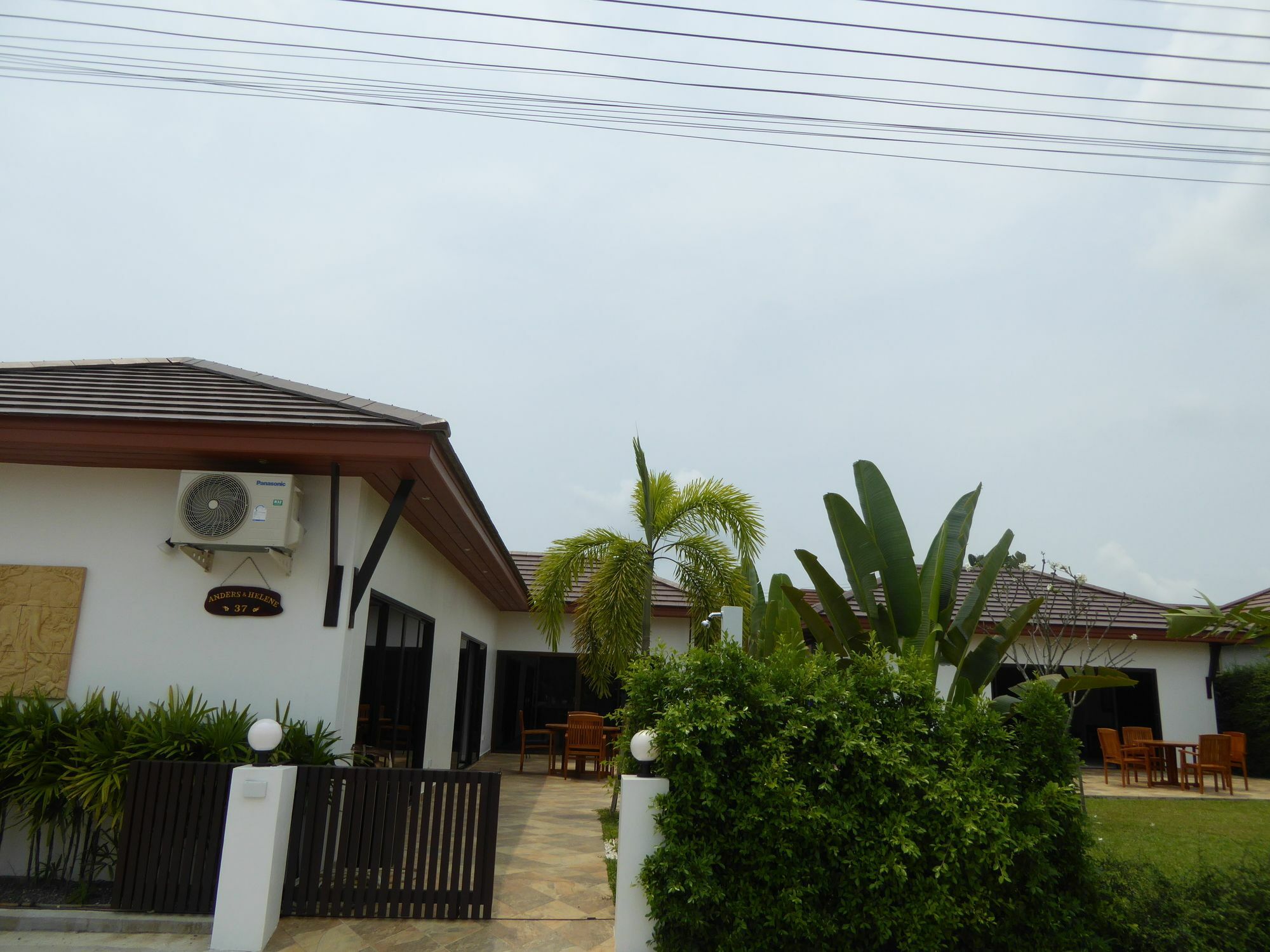 Tropicana Beach Villa At Vip Resort Banphe Kültér fotó